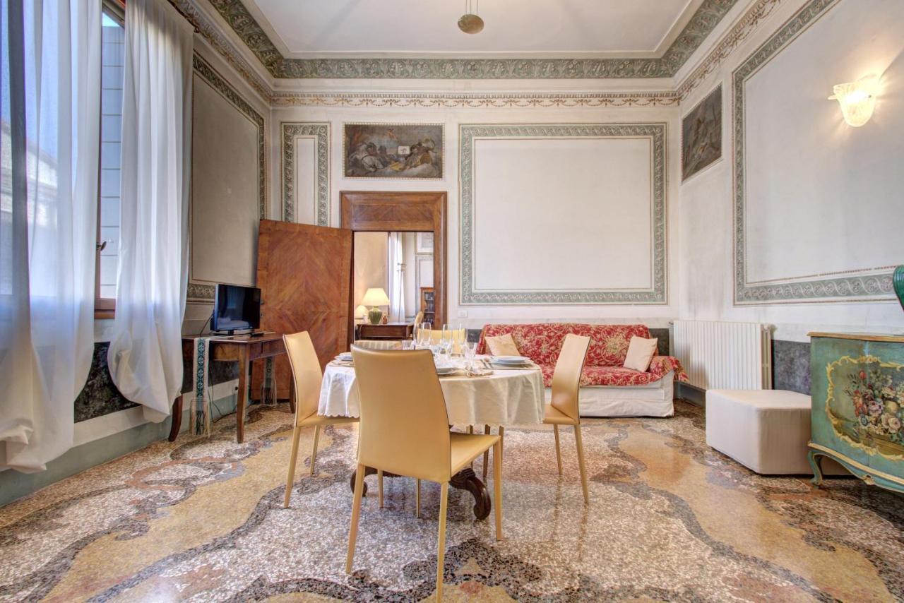 Doge Stair, Gorgeous - Bbc Venice Grand 2024 Tour Recorded Here! Экстерьер фото